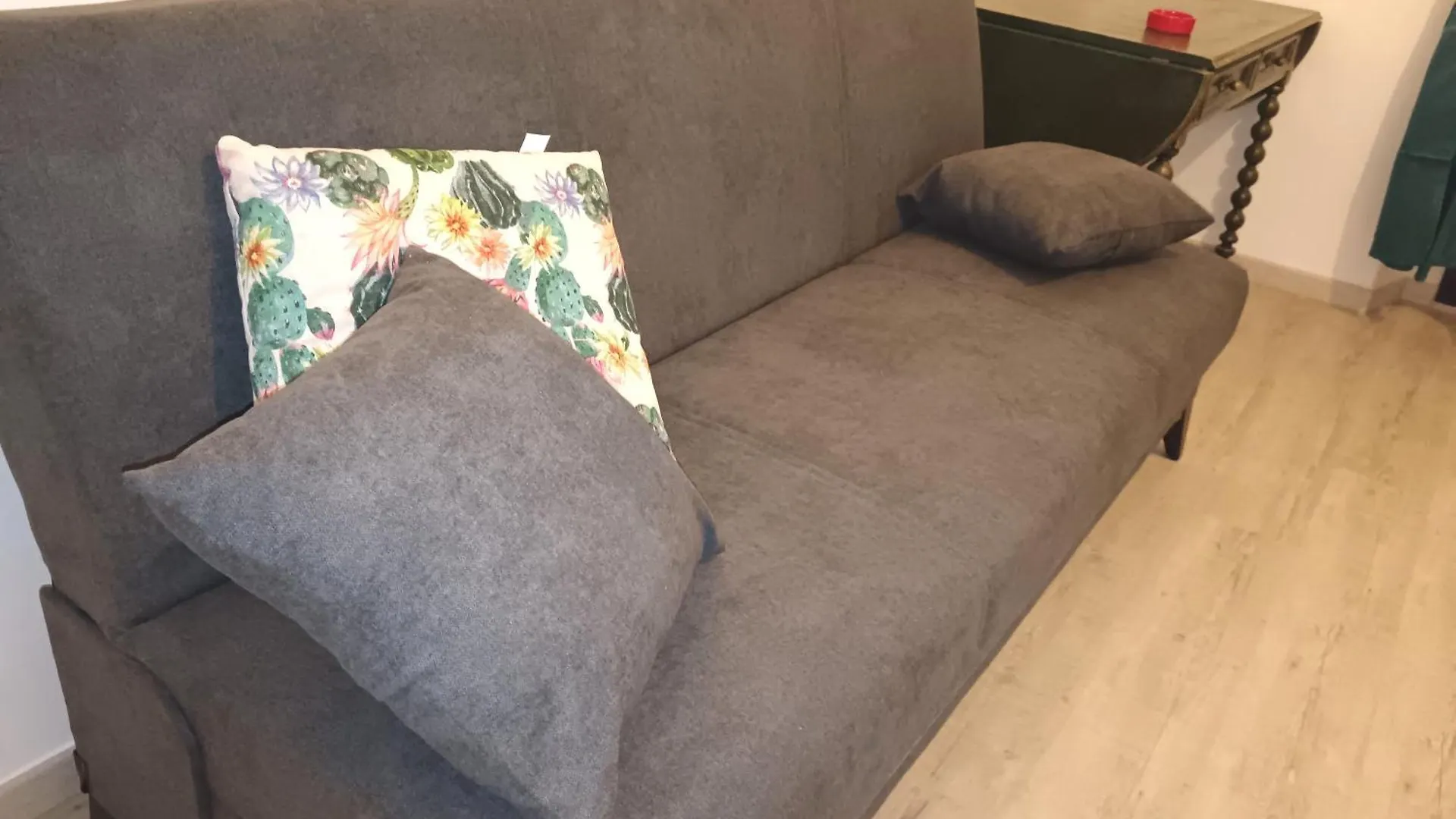 Apartament A Casuzza Al Centro,Con Terrazzino Privato Katania