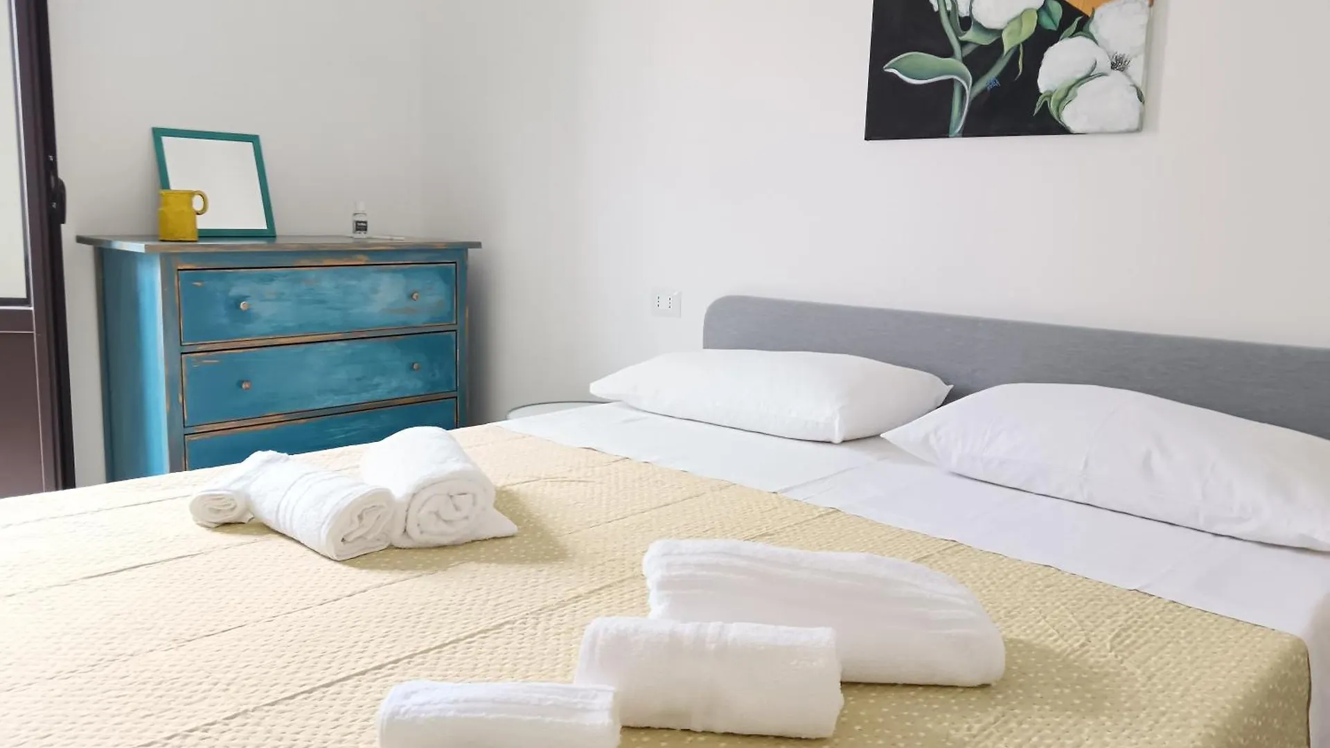 Apartament A Casuzza Al Centro,Con Terrazzino Privato Katania 0*,  Włochy